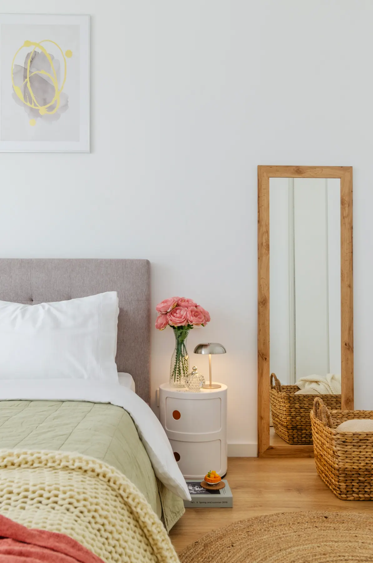 Dormitorio de Badalona I, en Badalona, tras el proyecto de decoración