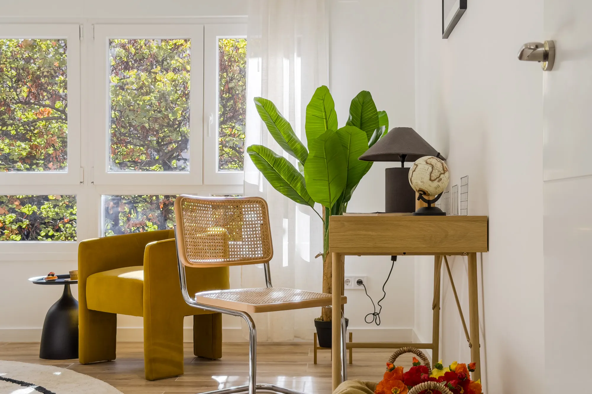 Living room of the Còrsega project, in Barcelona, after the interior design project