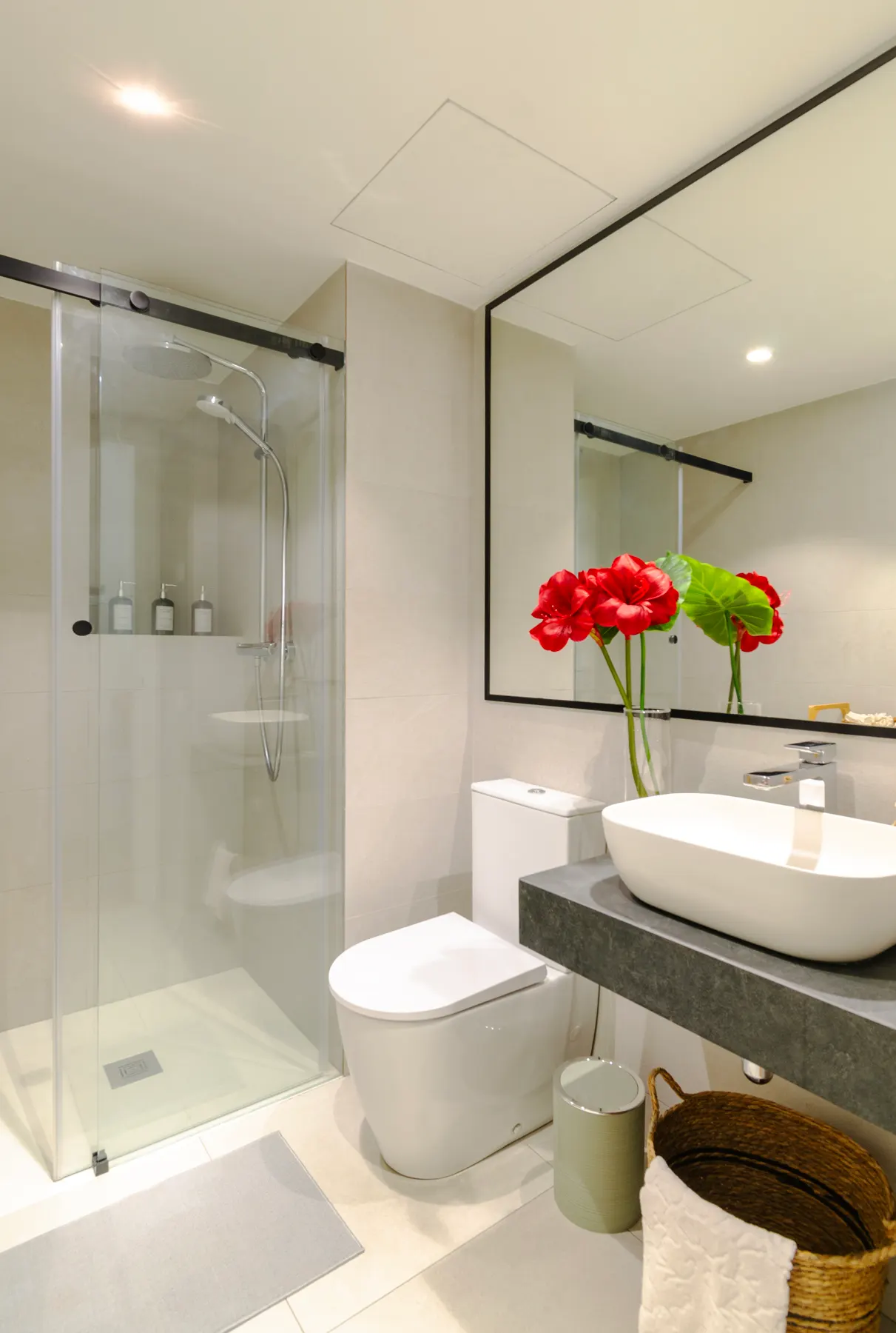 Bathroom of the Maignon project, in Barcelona, after the interior design project