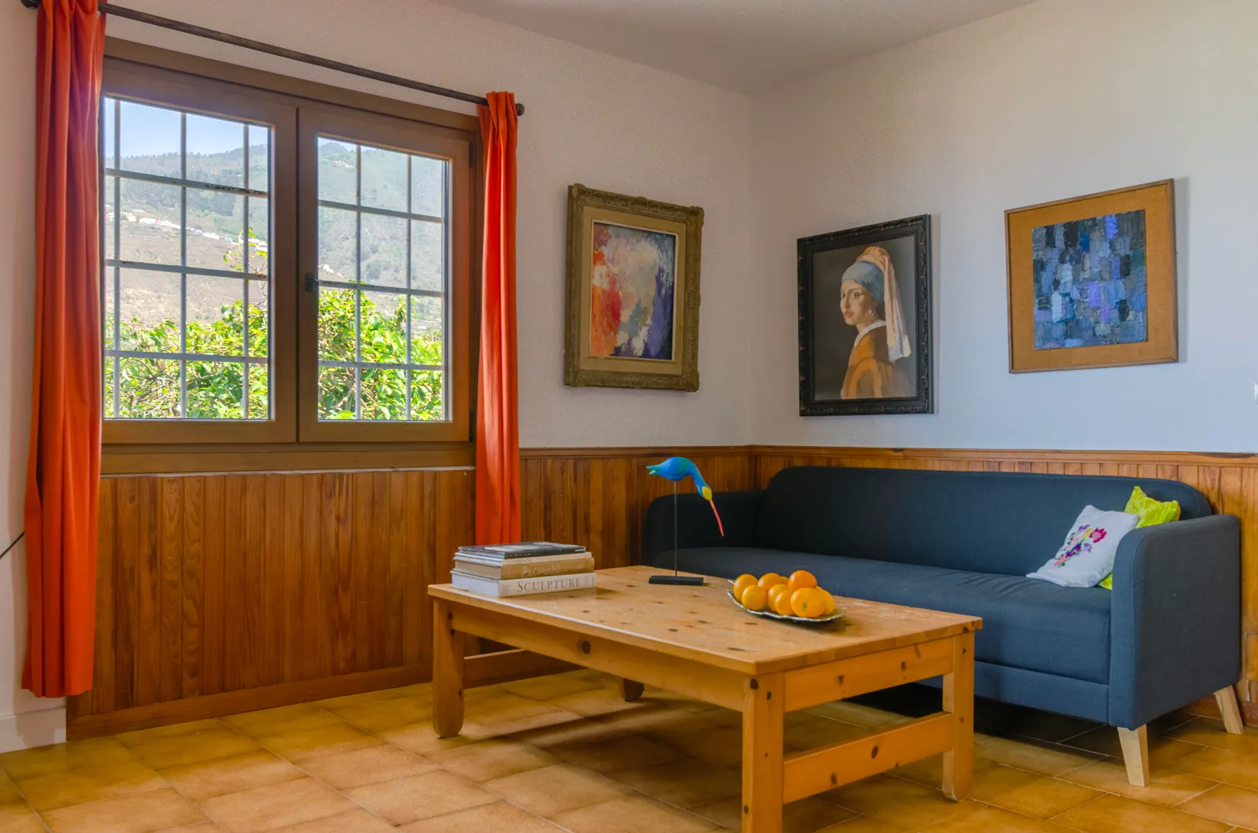 Salón de Torreón Bajo, en La Orotava, Tenerife, tras el proyecto de decoración