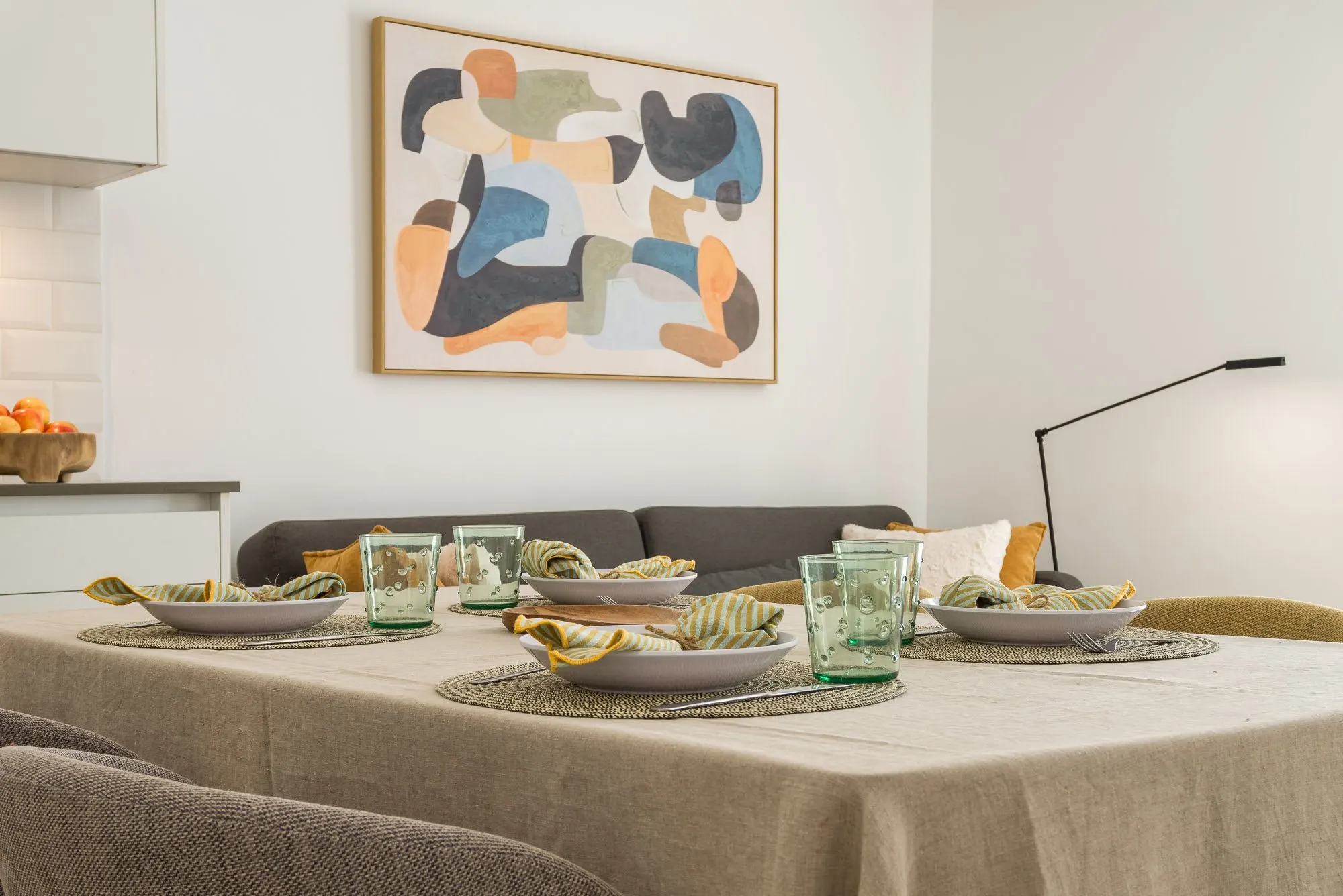 Dining room, detail of the Riera Baixa I project, in Barcelona, after home staging