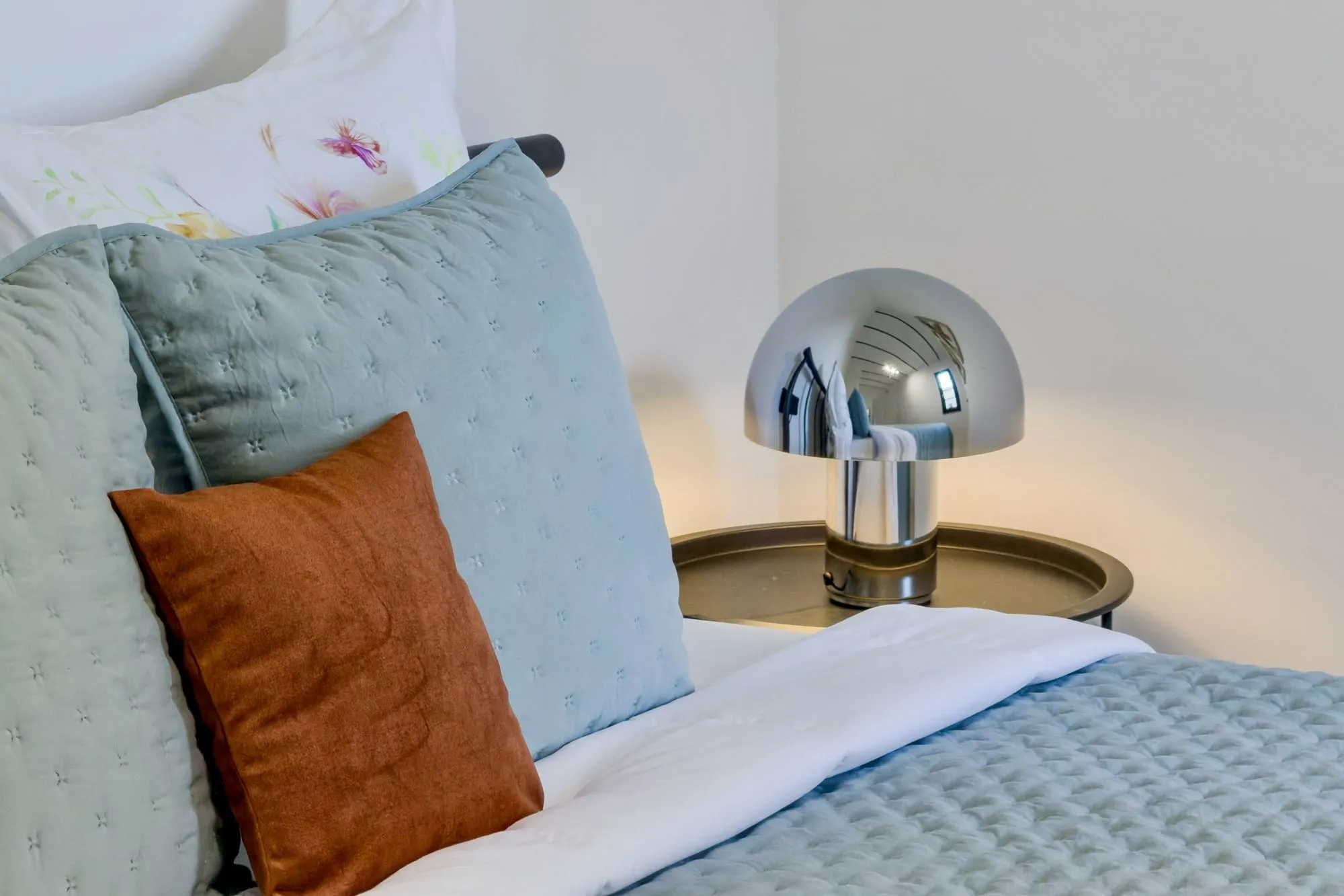 Bedroom, detail of the Riera Baixa II project, in Barcelona, after home staging