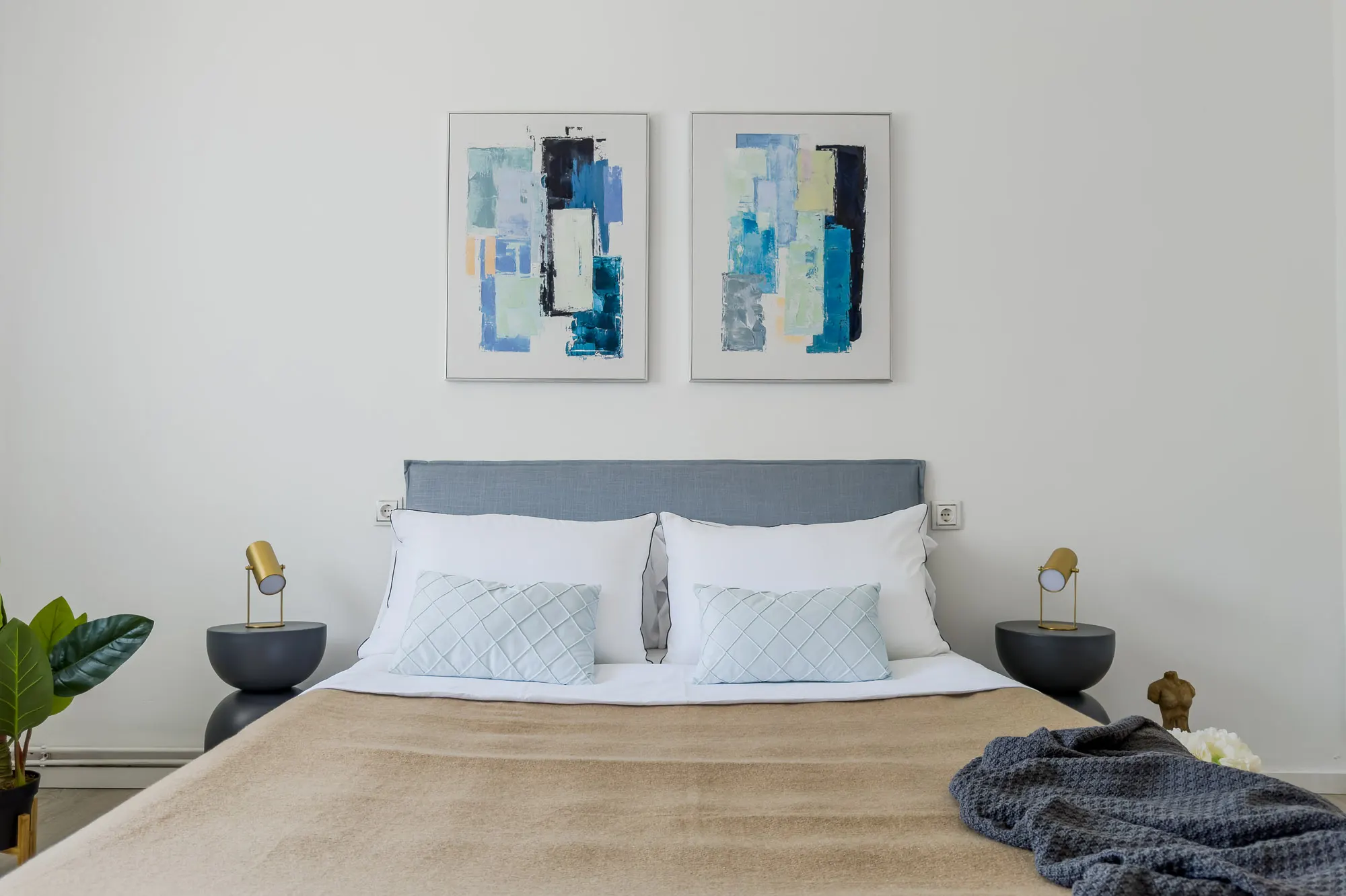 Bedroom of the Galícia project, in Sant Cugat del Vallès, after home staging