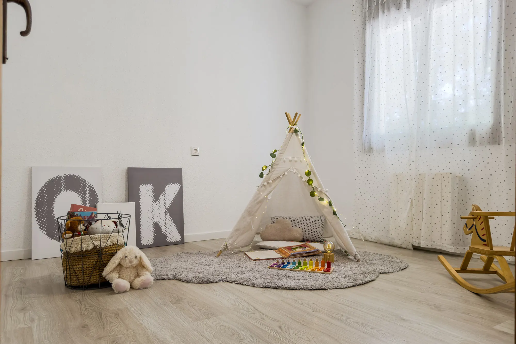 Child's bedroom of the Galícia project, in Sant Cugat del Vallès, after home staging