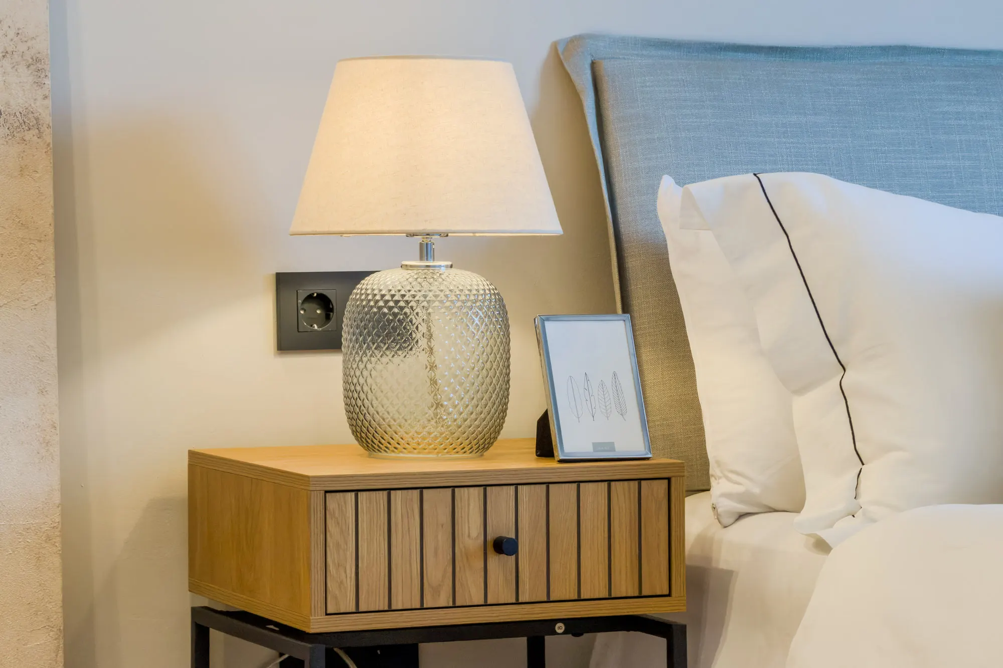 Dormitorio, detalle de Joanot Martorell, en Sant Cugat del Vallès, tras el home staging