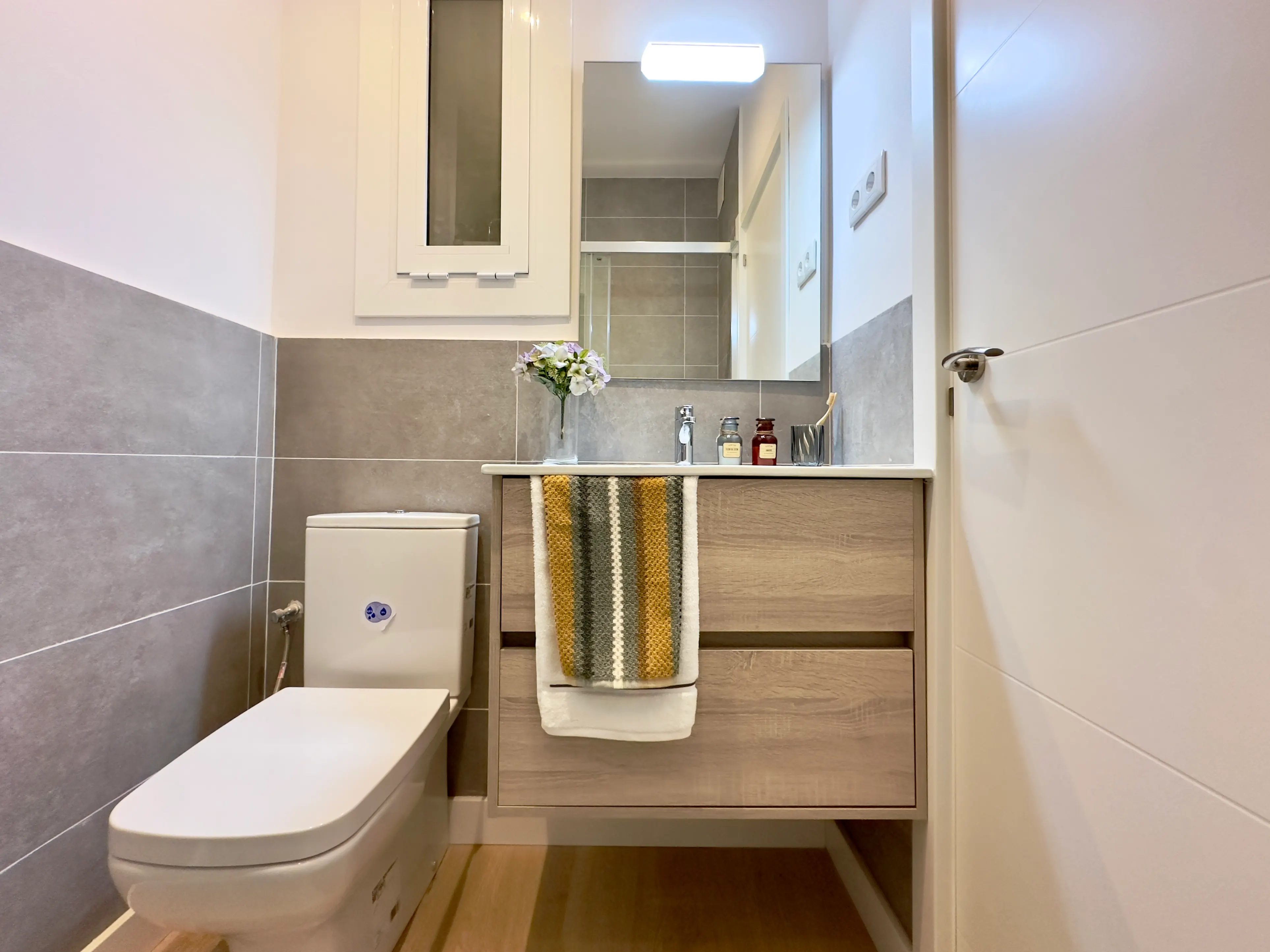 Bathroom of the Roselló project, in Sant Cugat del Vallès, after home staging