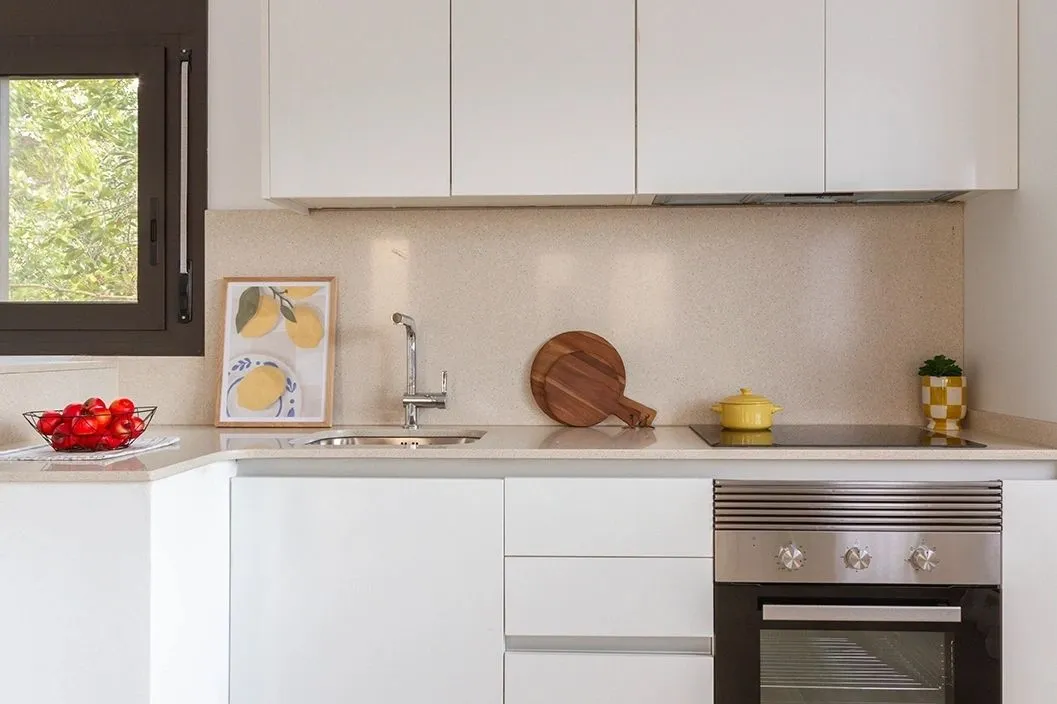 Cocina de Calle Casino, en Valldoreix, tras el home staging