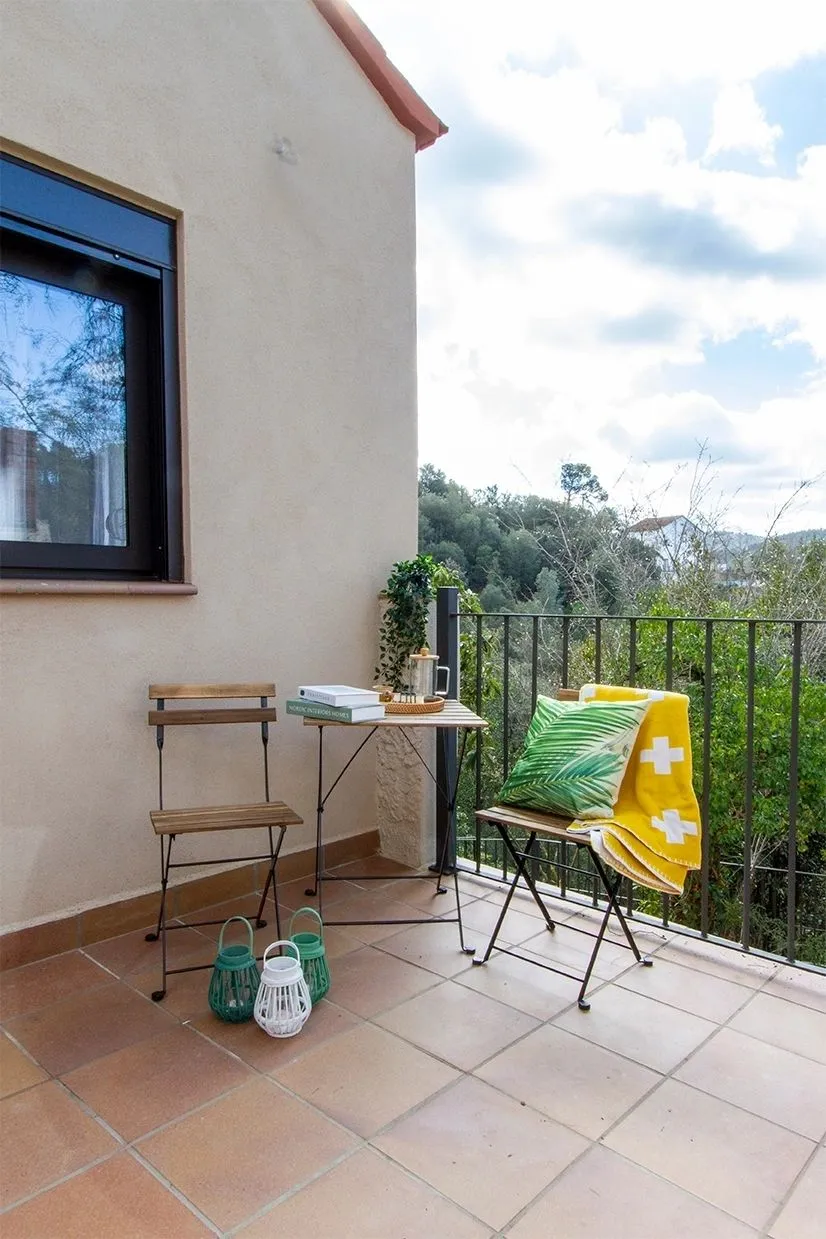 Terraza de Calle Casino, en Valldoreix, tras el home staging
